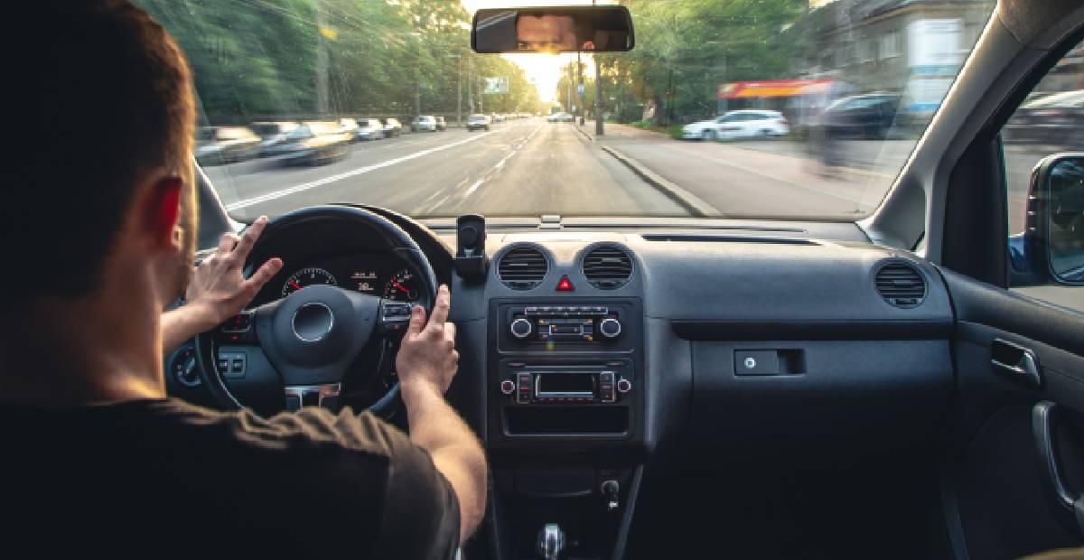 que papeles revisar al comprar carro usado